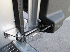 Kit supporto puntone gas porta