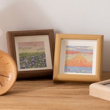 Cornice quadrata in resina