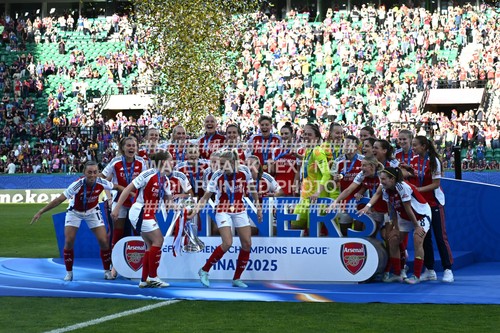 Arsenal women champions - arsenal,