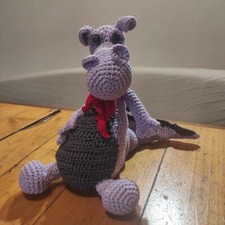 drago sputafuoco fantasy