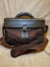 Borsa PIQUADRO da ufficio, porta Macbook 13 pollici, in pelle e tessuto tecnico.