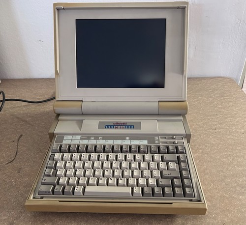 Vintage olivetti m111 laptop - olivetti,