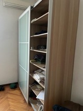 Armadio a 2 ante scorrevoli Ikea Legno E Ante In Vetro Satinato. 