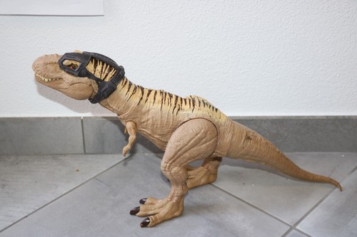 Jurassic world tyrannosaurus - jurassic,