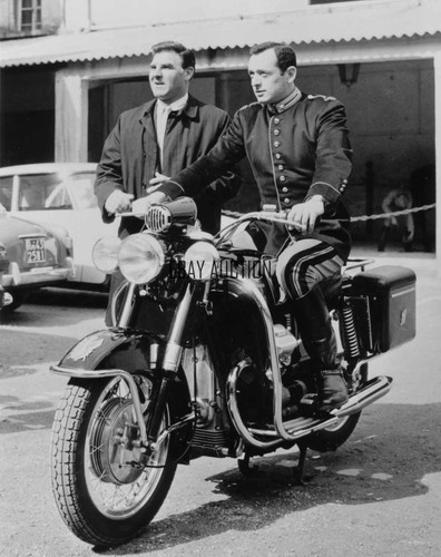 Moto guzzi 700cc - moto,