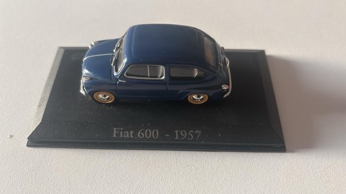 Modellino fiat 600 1957 - -,