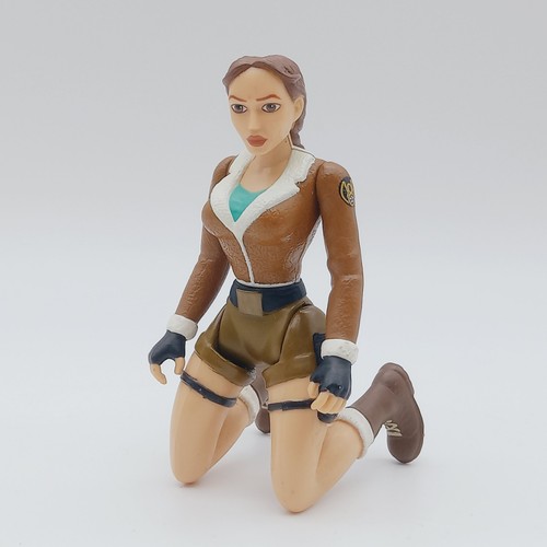Action figure lara croft tomb - action,