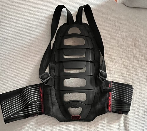 Paraschiena moto marca spyke - moto,