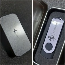 FERRARI, FERRARI unità flash USB SCHEDA DATI (Superveloce, Portofino, 488, GTC)