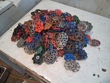 Lotto di 200+ maniglie valvole