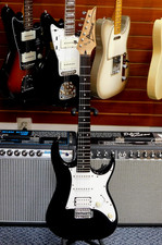 Vintage 1996 Ibanez RX40 HSS
