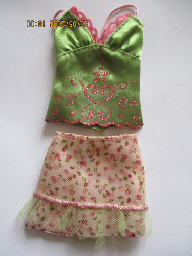 Tenue pour poupée barbie - poupée,