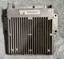 ECU CALCULATEUR MOTEUR RENAULT