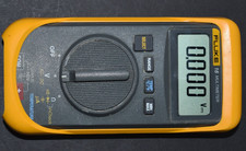 Multimetro e termometro digitale Fluke 16 asta fiamma circuito solo tester tensione