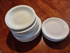 PIATTI PORCELLANA PRAKTICA