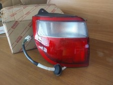 81560-21151 Fanale posteriore sinistro nuovo originale per TOYOTA CARINA