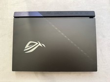 ASUS ROG Strix Scar 15