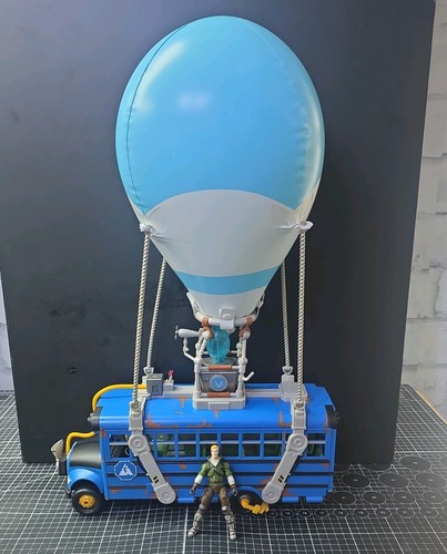 Fortnite battle bus - battle, jazwares