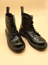 Dr. Martens Pascal 1460