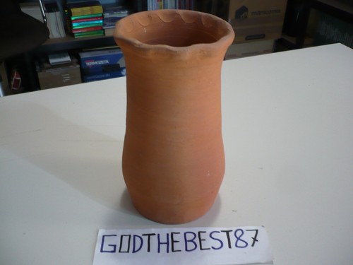 Vecchio vaso terracotta - vecchio,