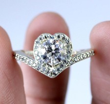 Forma Cuore Taglio Rotondo