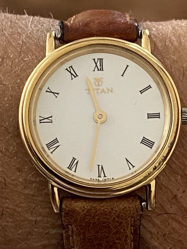 Meraviglioso orologio - un,