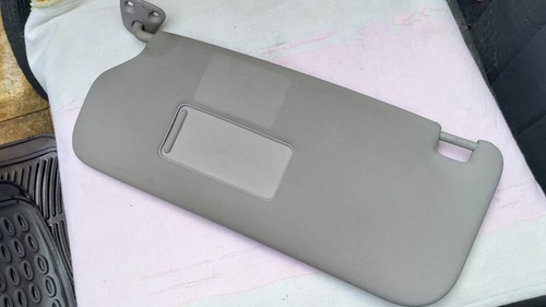 Visiera parasole lato