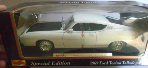 Ford torino talladega 18 - talladega, 1/18