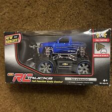 NUOVO LUMINOSO 1:24 RC Trucks