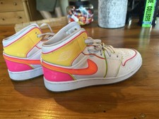 Nike Air Jordan 1 Mid GS Edge