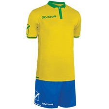KIT WORLD GIVOVA COMPLETINO DA CALCETTO E DA CALCIO