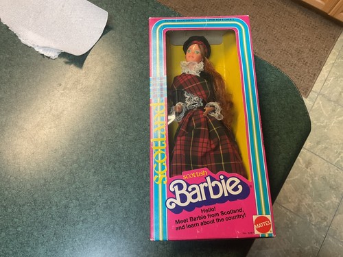 Bambola barbie scozzese mattel - bambola,