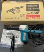 Levigatrice a nastro Makita 30