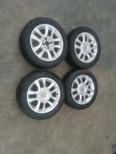 4 cerchi in lega gommati