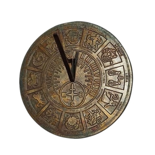 Bellissimo segno zodiacale - , in