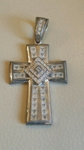 Croce ciondolo per catena