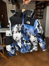 Supreme X The North Face Nuptse Mountain Baltoro Jacket Edizione Limitata