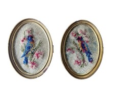 Cornici con motivi di uccelli a punto croce-Cadres avec décors d'oiseaux en p...