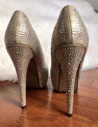 Decolte stiletto herstyle - decolte,