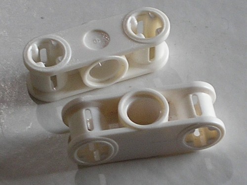 Lego white technic axle - x,