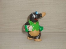 Kinder Talpe Spie in Giardino