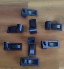 LOT DE 8 Taquets/ Clips De