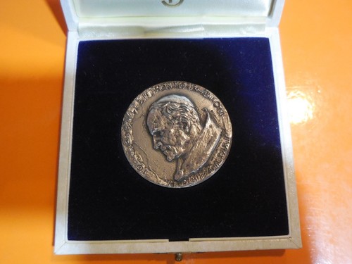Vaticano medaglia papa
