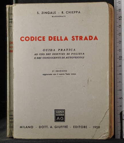 Codice della strada guida - strada.,