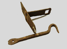 GANCIO   DI   CHIUSURA  IN