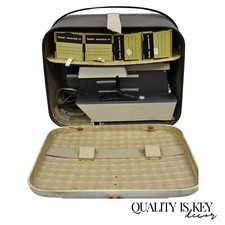 Rollei P11 Slide Projector