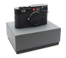 Statuina scimmia in ottone