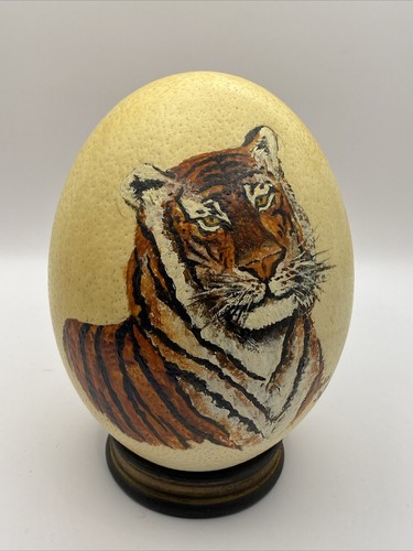 Uovo struzzo firmato - firmato, tigre