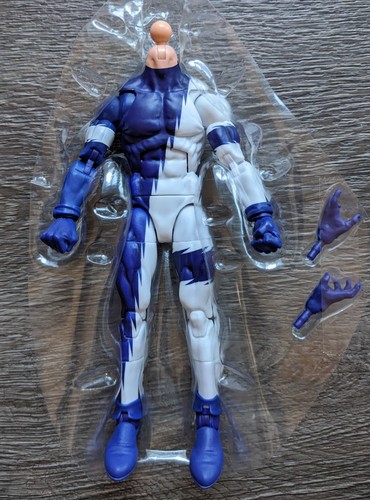 Marvel legends quicksilver - marvel,