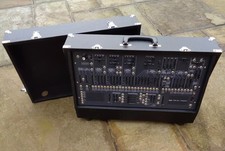 Custodia Korg 2600m Tolex